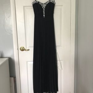 Black Prom Dress